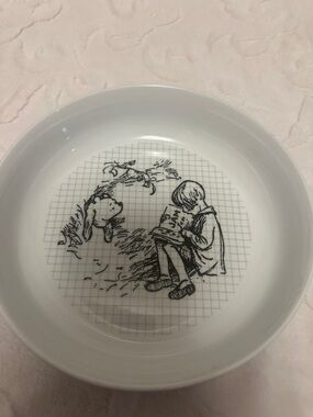 Winnie the Pooh Ceramic Disney Sketchbook Bowl